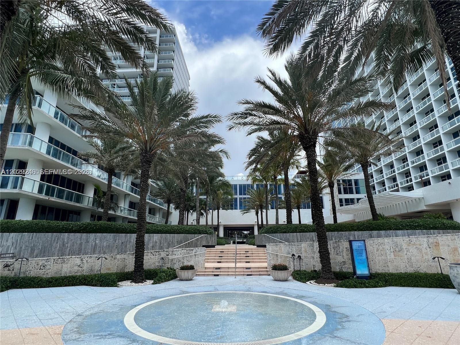 6799 Collins Ave # 1501, Miami Beach FL 33141 — 7