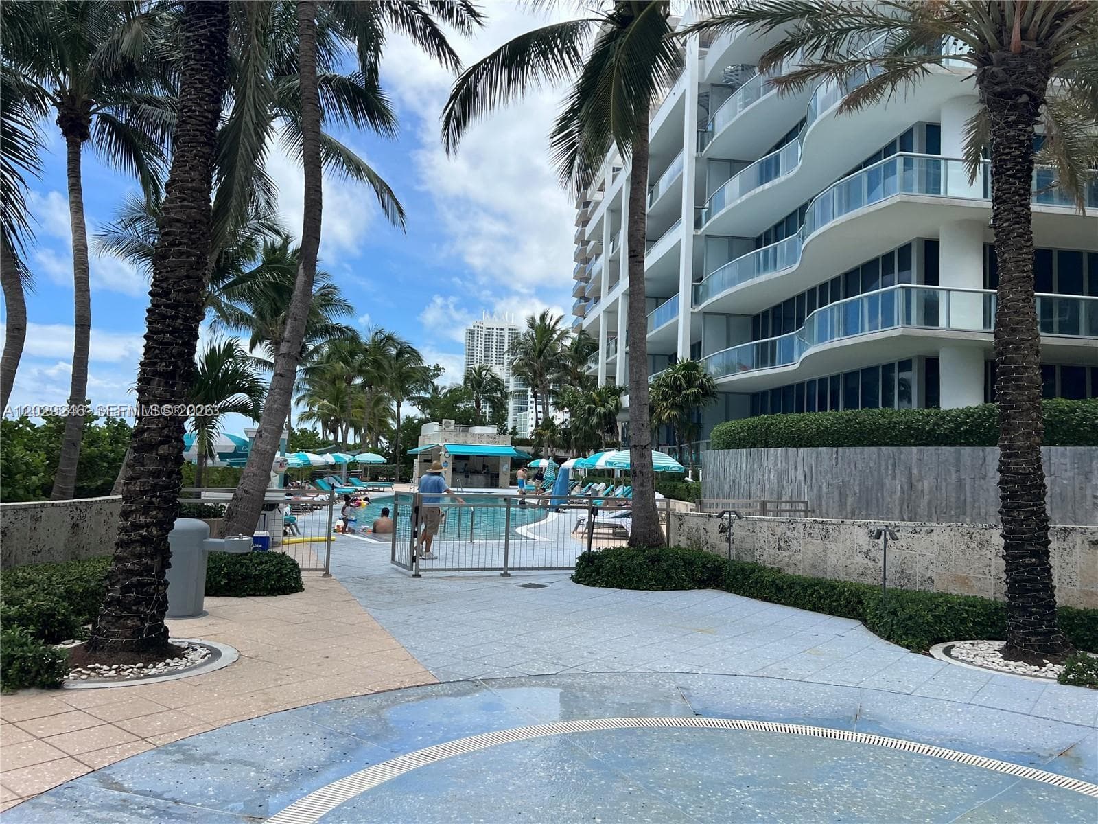 6799 Collins Ave # 1501, Miami Beach FL 33141 — 9