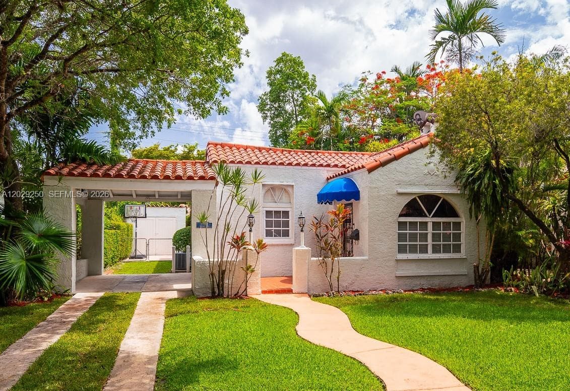 732 Majorca Ave, Coral Gables FL 33134 — 3