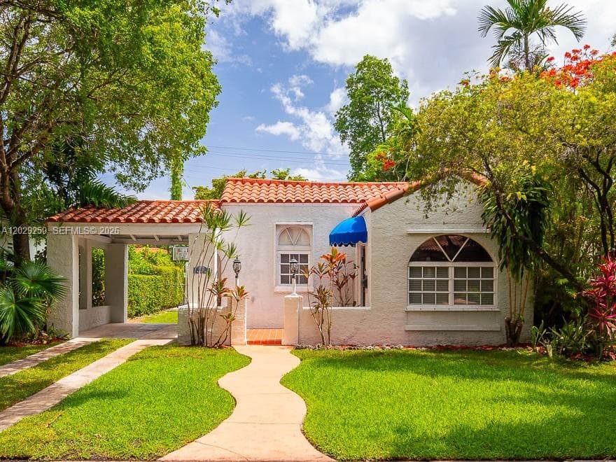 732 Majorca Ave, Coral Gables FL 33134 — 1