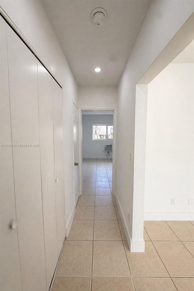935 Bay Dr # 9, Miami Beach FL 33141 — 6