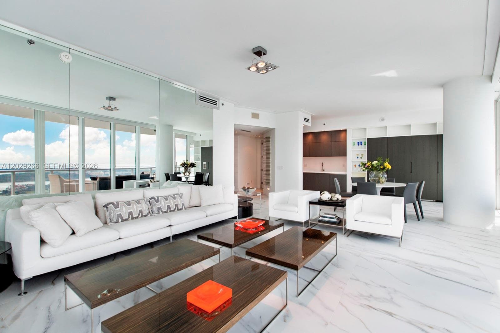 100 S Pointe Dr # 3701, Miami Beach FL 33139 — 5