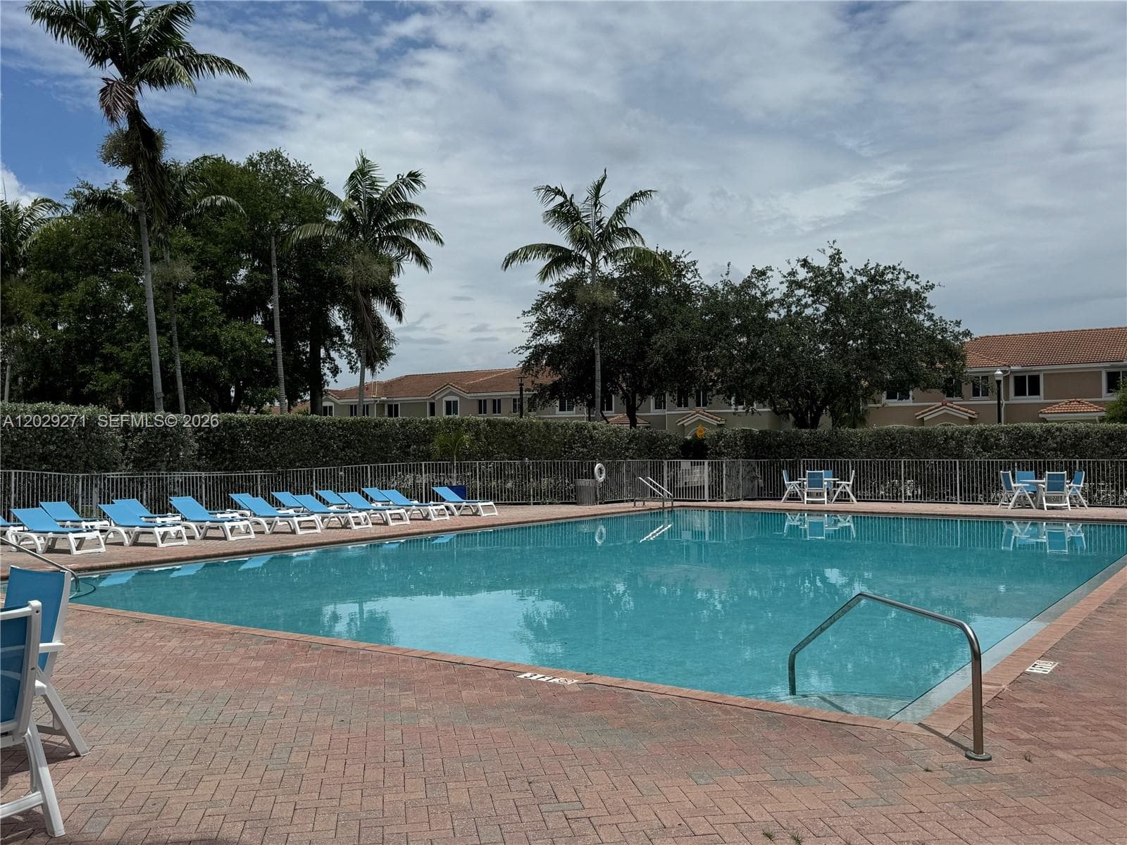 1048 SE 23rd Ter, Homestead FL 33035 — 9