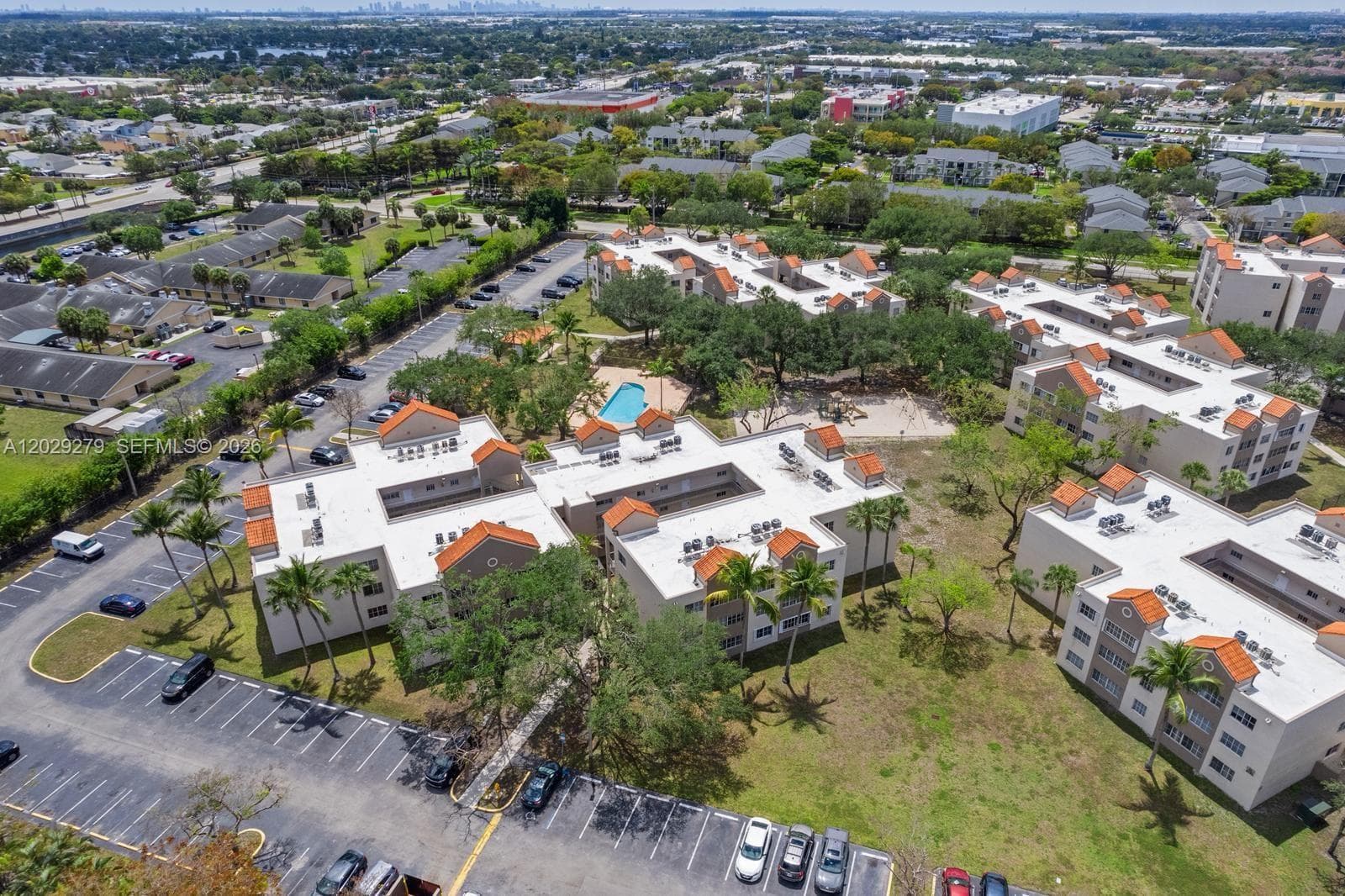 6135 NW 186th St # 202, Hialeah FL 33015 — 24