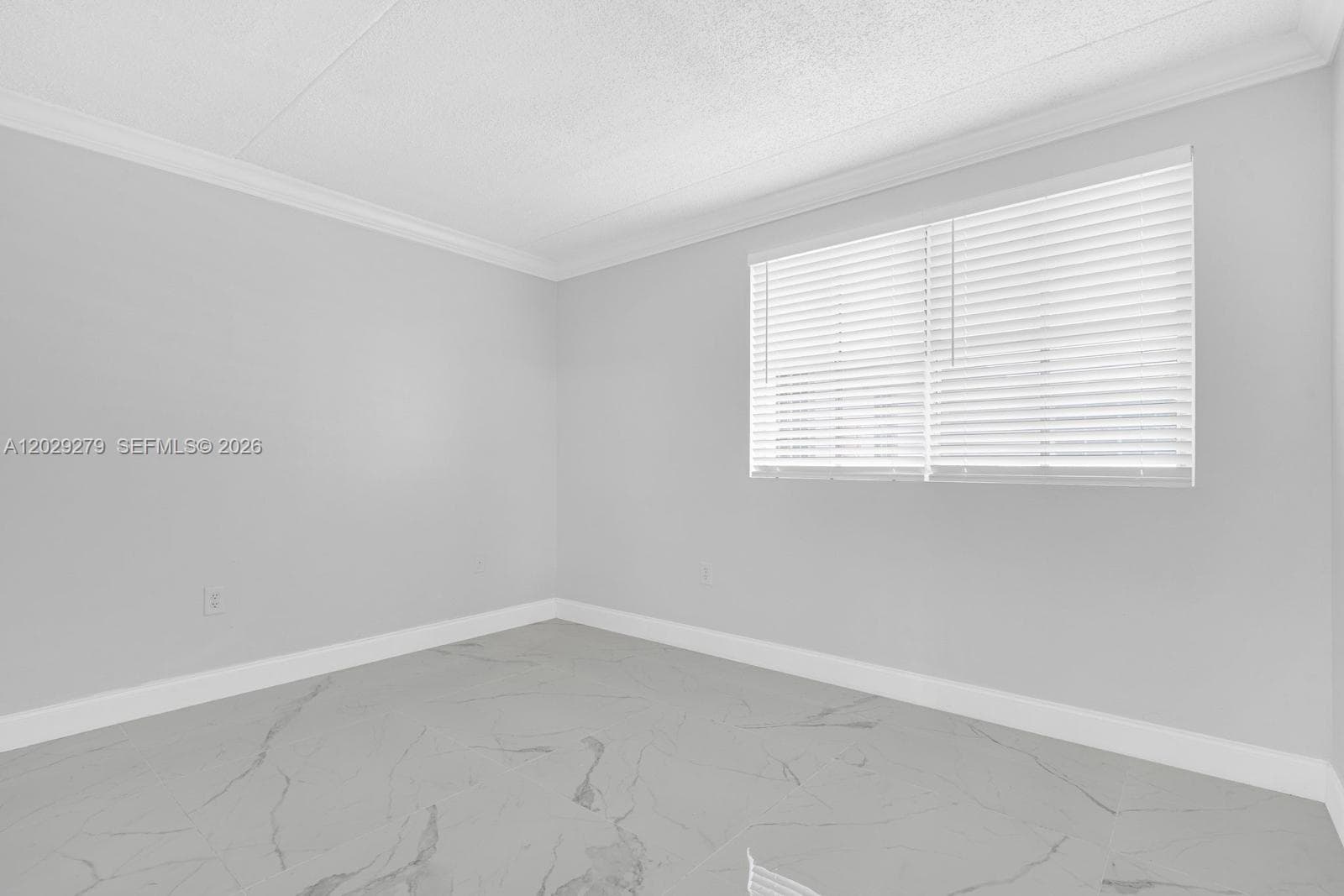 6135 NW 186th St # 202, Hialeah FL 33015 — 15