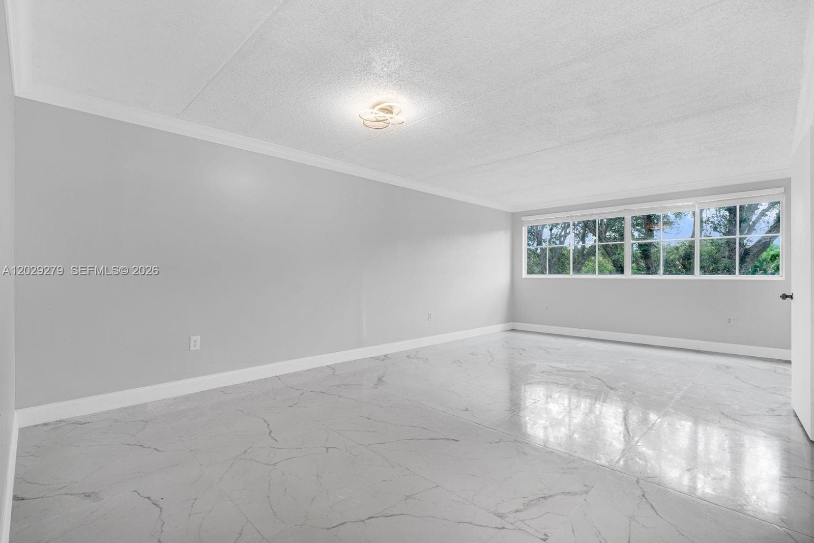 6135 NW 186th St # 202, Hialeah FL 33015 — 8
