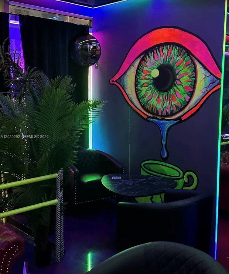 Miami Beach, FL — 6
