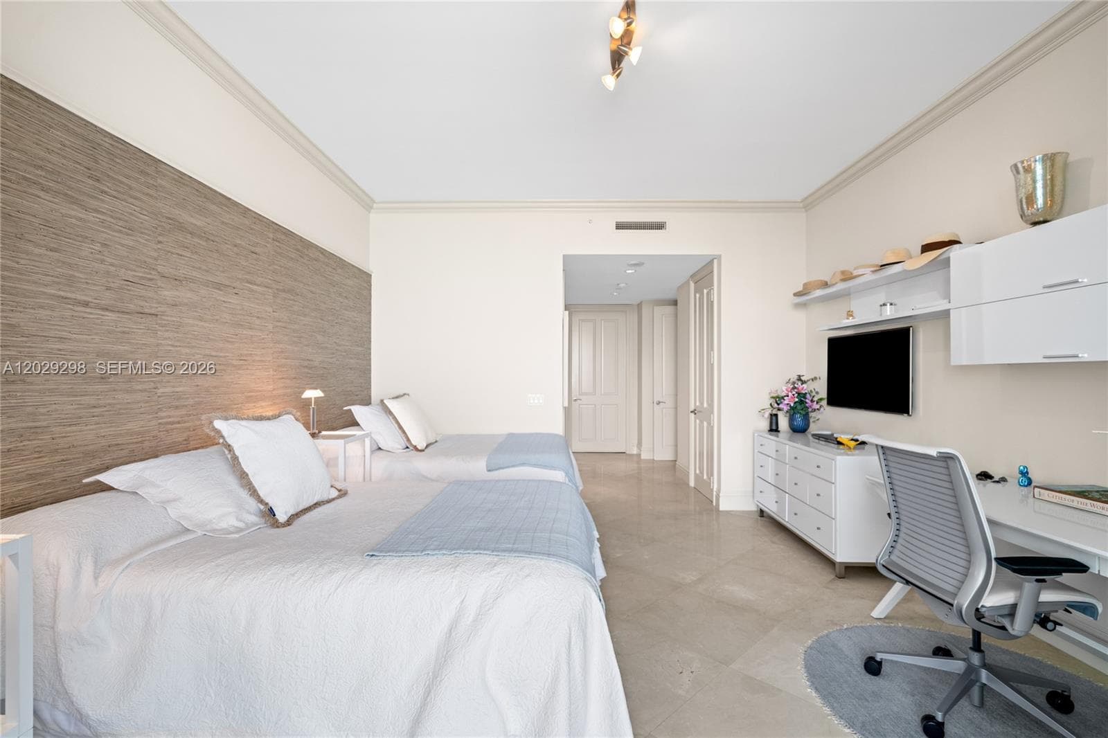 10295 Collins Ave # 1606, Bal Harbour FL 33154 — 16