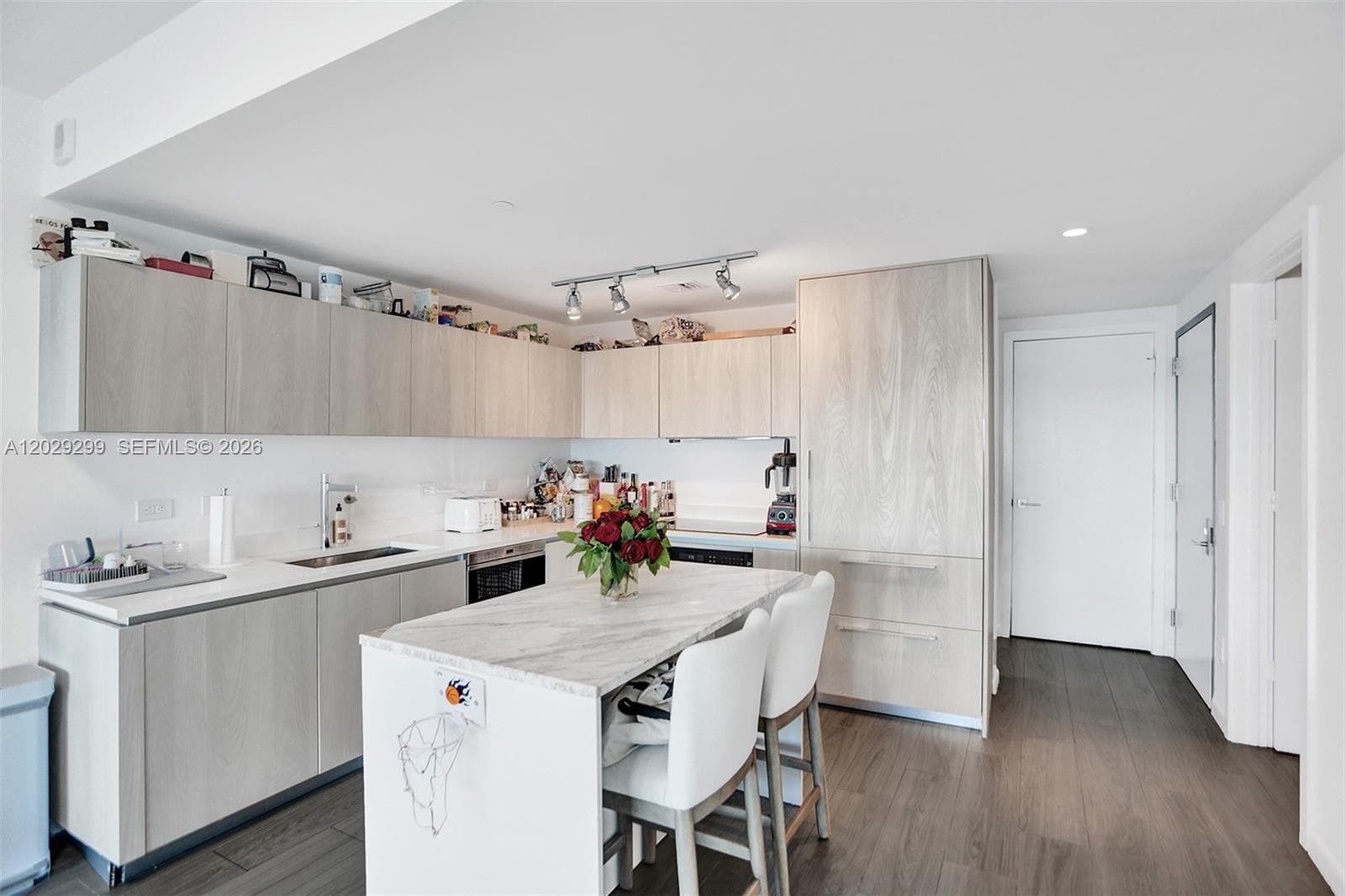 3131 NE 7th Ave # 304, Miami FL 33137 — 6