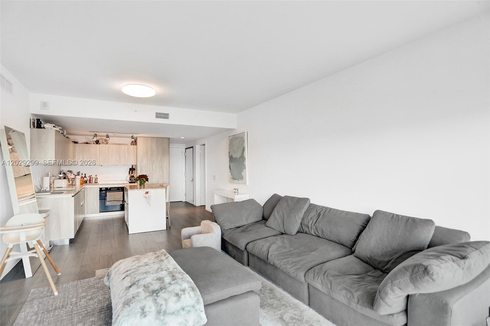 3131 NE 7th Ave # 304, Miami FL 33137 — 17