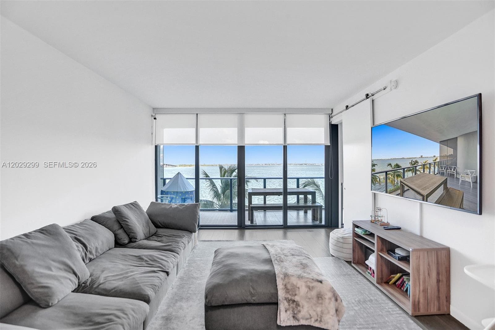 3131 NE 7th Ave # 304, Miami FL 33137 — 16