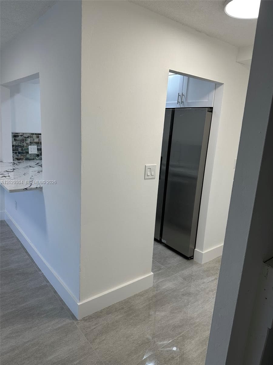5280 NW 7th St # 306, Miami FL 33126 — 10