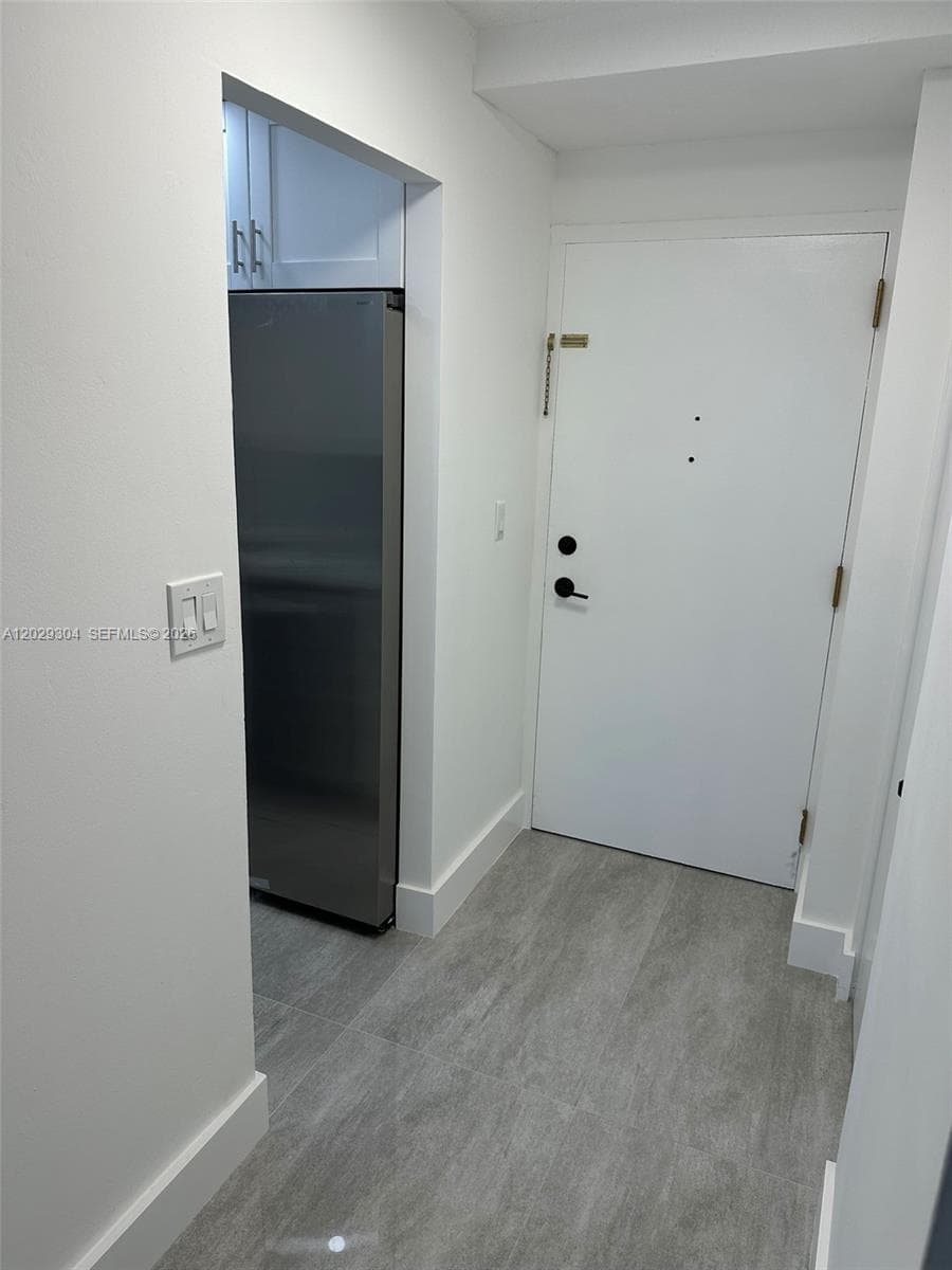 5280 NW 7th St # 306, Miami FL 33126 — 11
