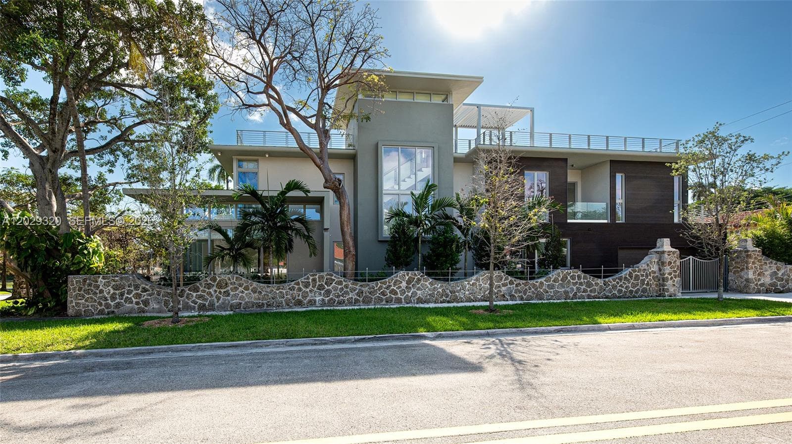 2100 S Miami Ave, Miami FL 33129 — 2