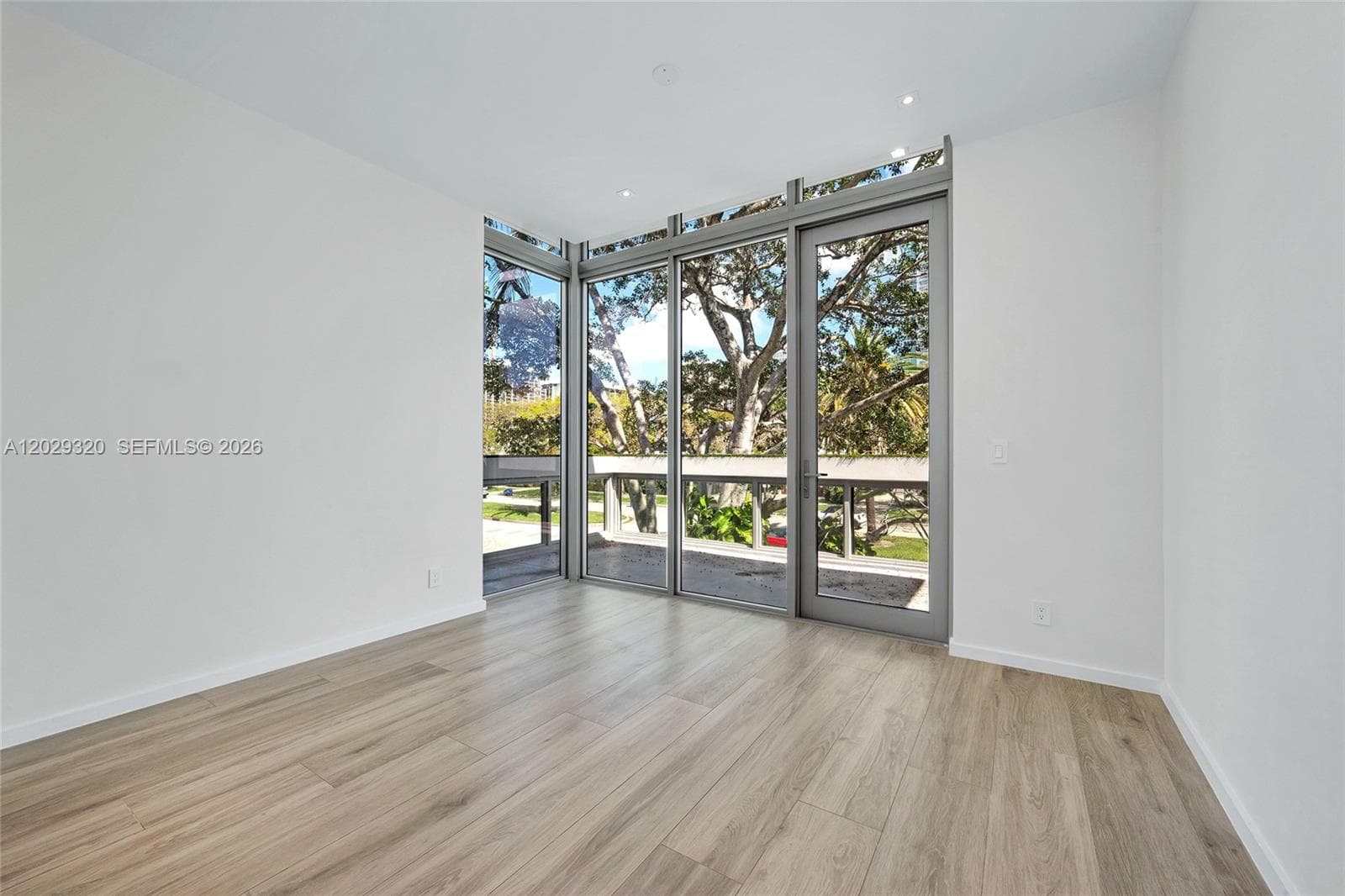 2100 S Miami Ave, Miami FL 33129 — 43