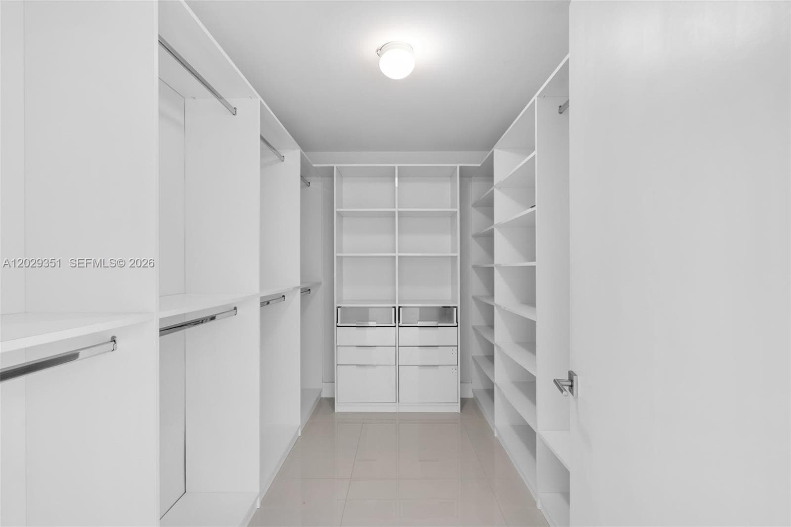 17111 BISCAYNE BL # 506, North Miami Beach FL 33160 — 27