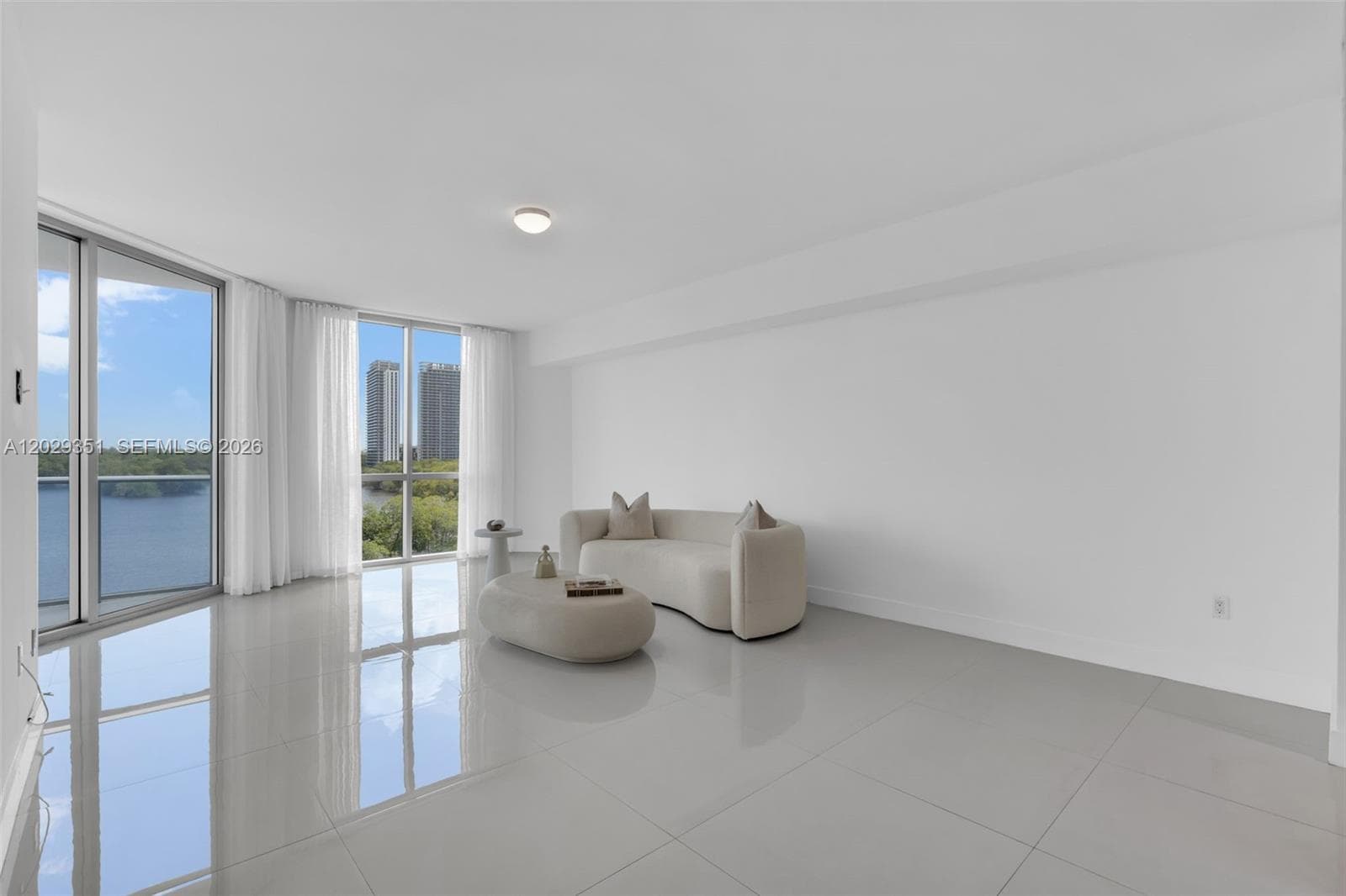 17111 BISCAYNE BL # 506, North Miami Beach FL 33160 — 13