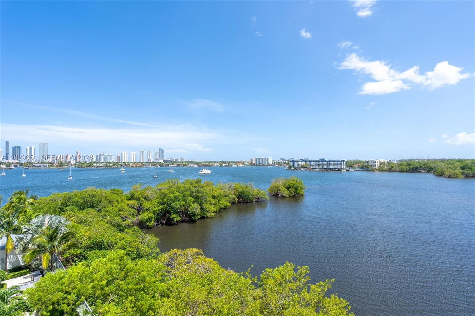 17111 BISCAYNE BL # 506, North Miami Beach FL 33160 — 36