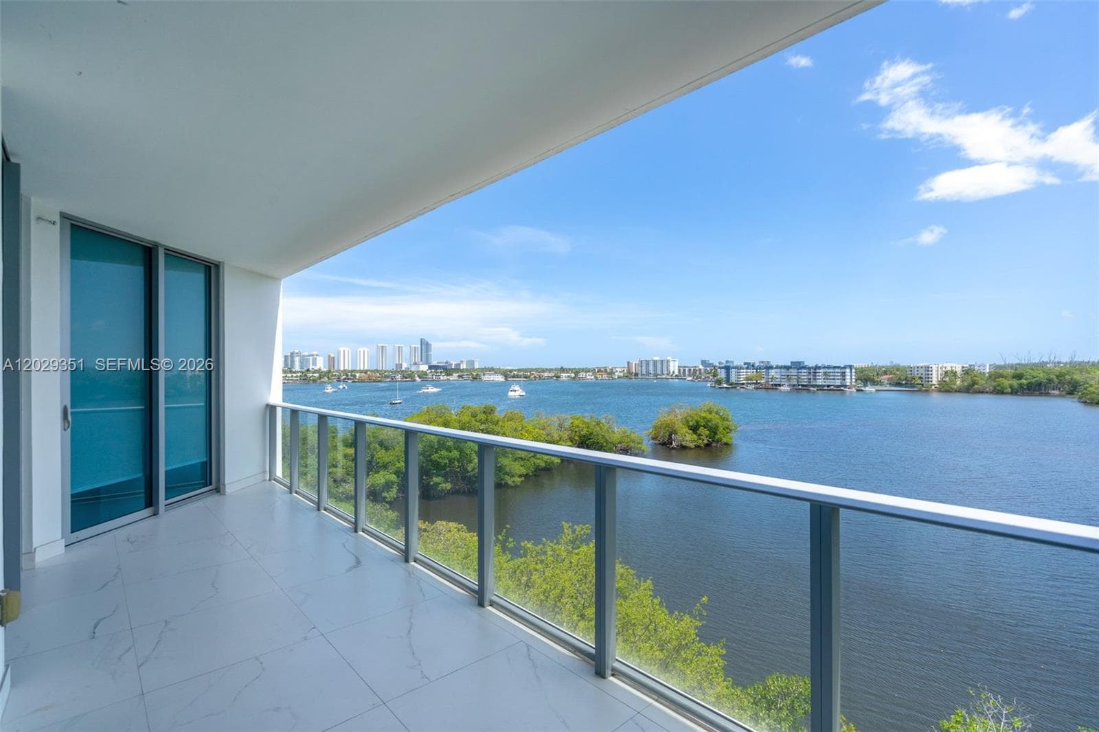17111 BISCAYNE BL # 506, North Miami Beach FL 33160 — 1