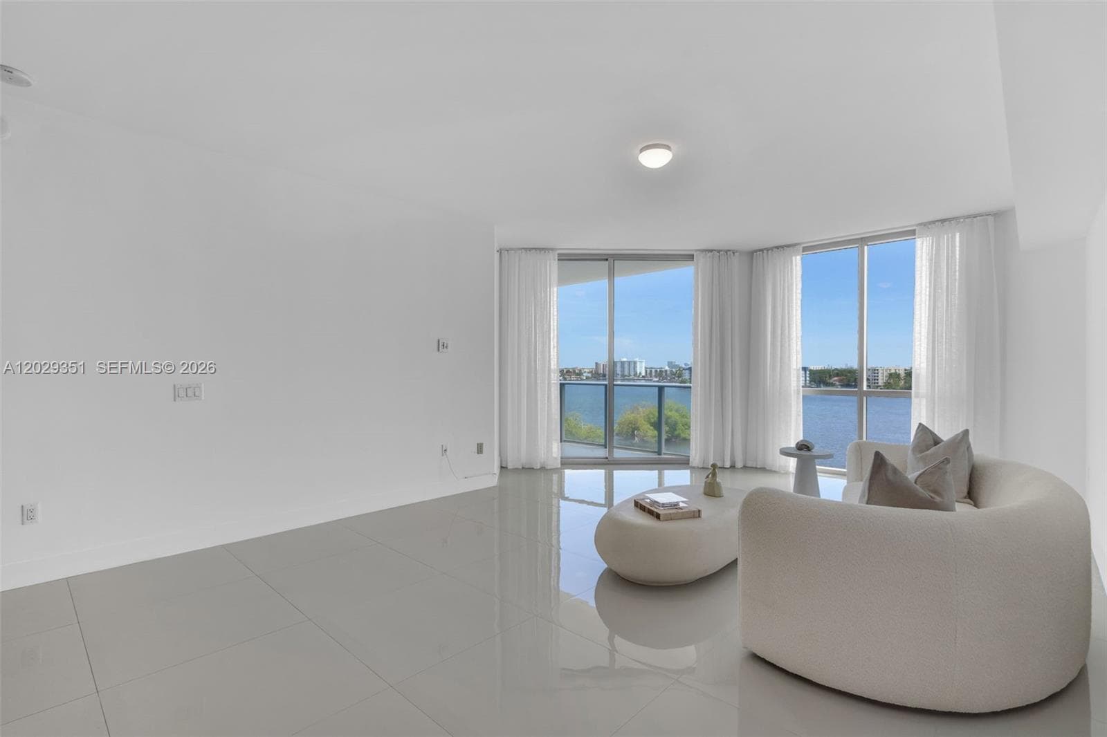 17111 BISCAYNE BL # 506, North Miami Beach FL 33160 — 14