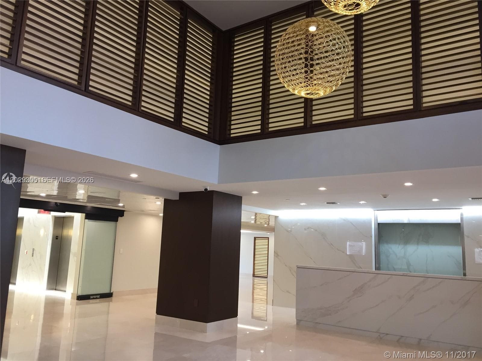 540 Brickell Key Dr # 1122, Miami FL 33131 — 17