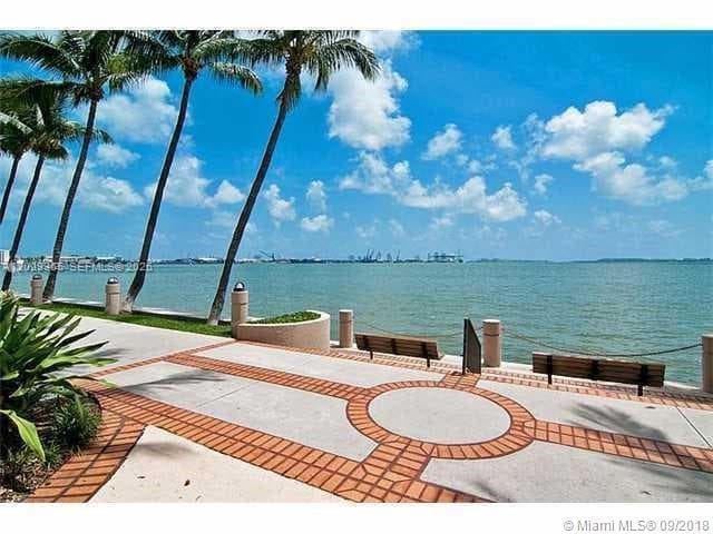 540 Brickell Key Dr # 1122, Miami FL 33131 — 16