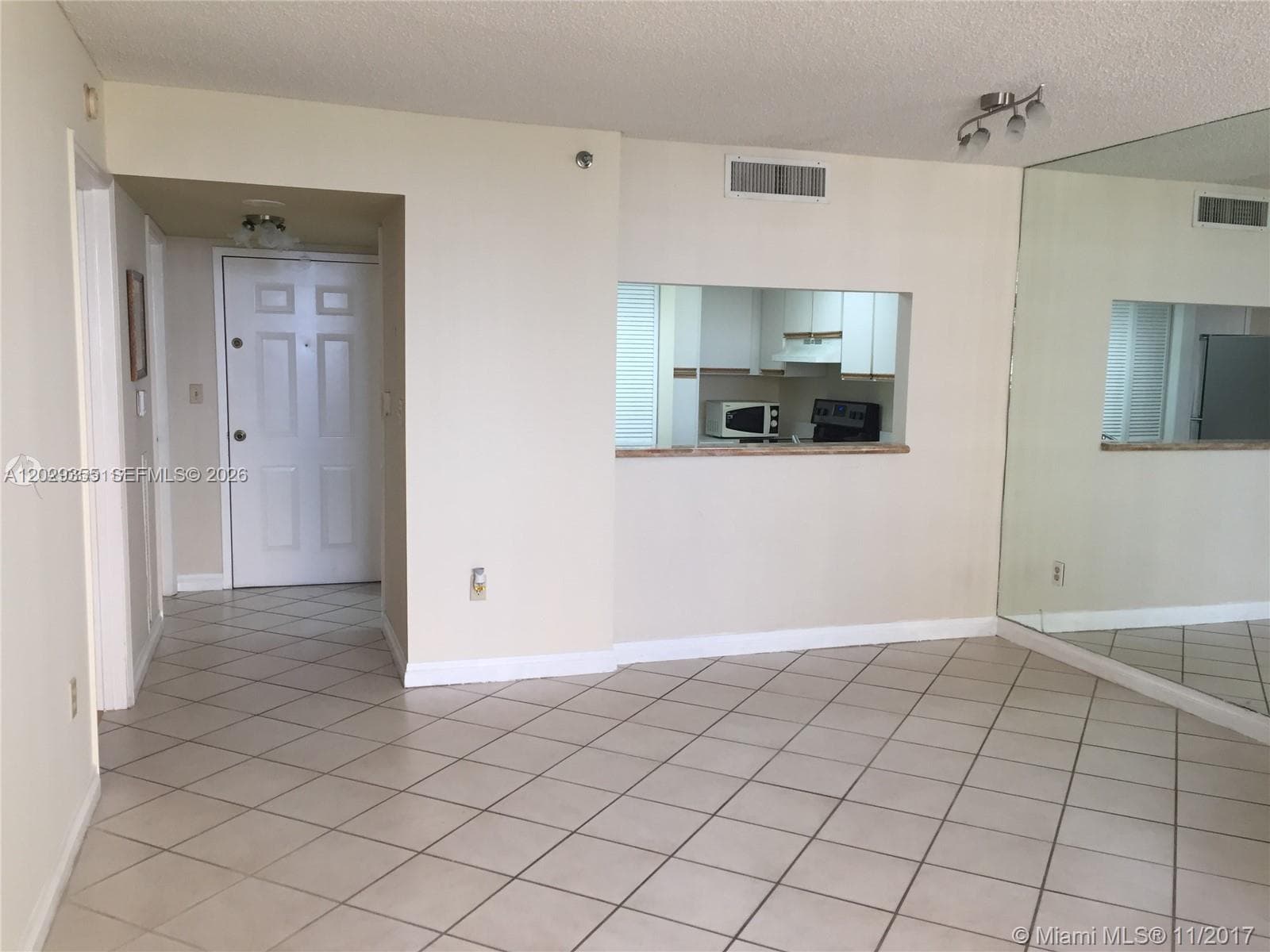 540 Brickell Key Dr # 1122, Miami FL 33131 — 10