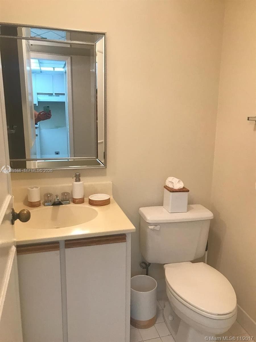 540 Brickell Key Dr # 1122, Miami FL 33131 — 14