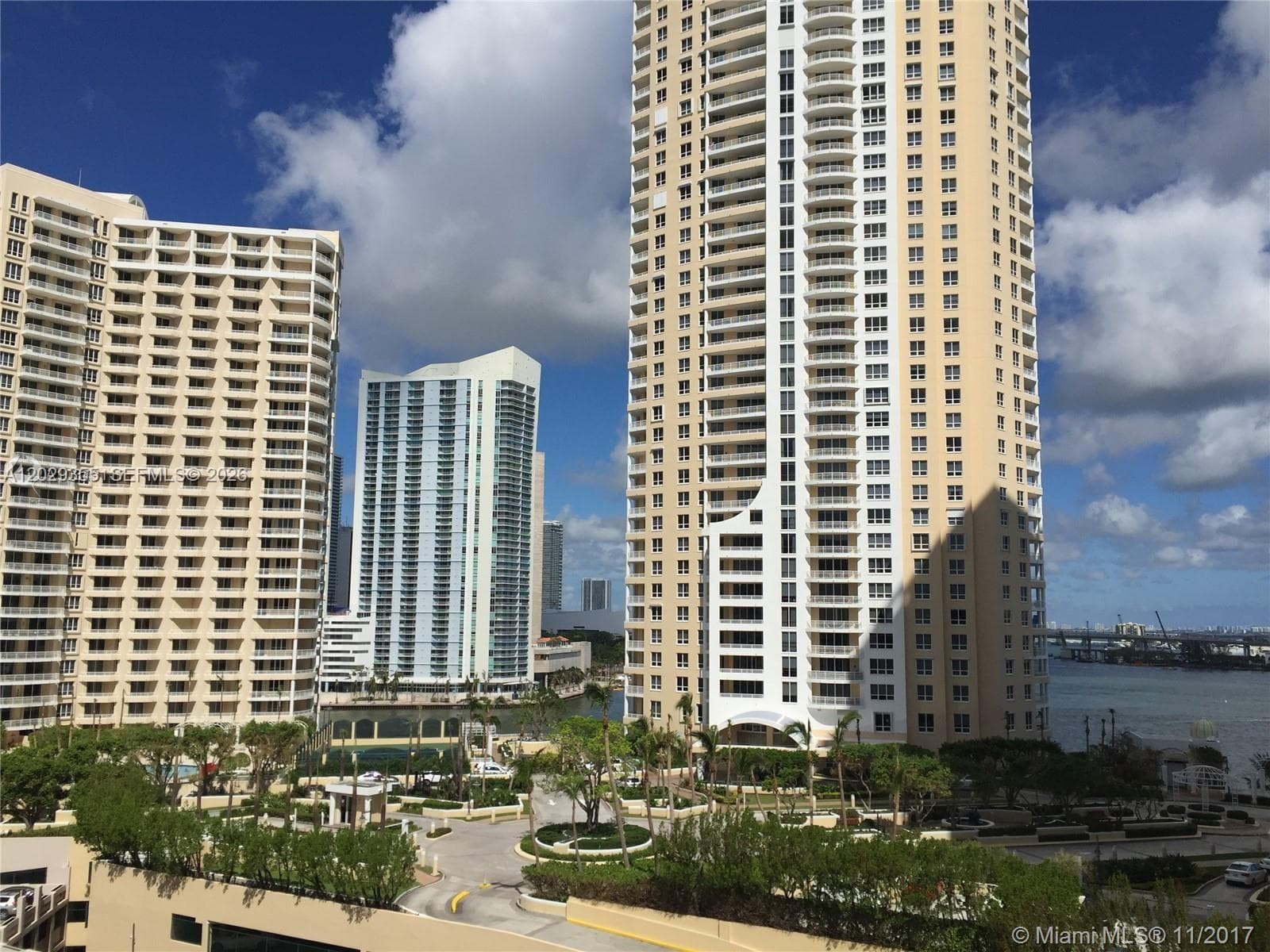 540 Brickell Key Dr # 1122, Miami FL 33131 — 11