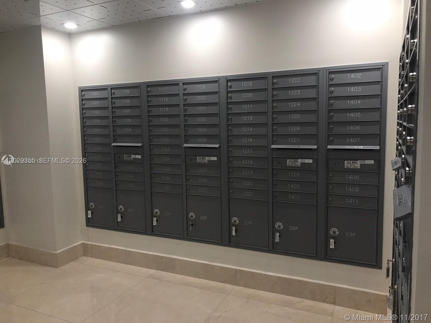 540 Brickell Key Dr # 1122, Miami FL 33131 — 21