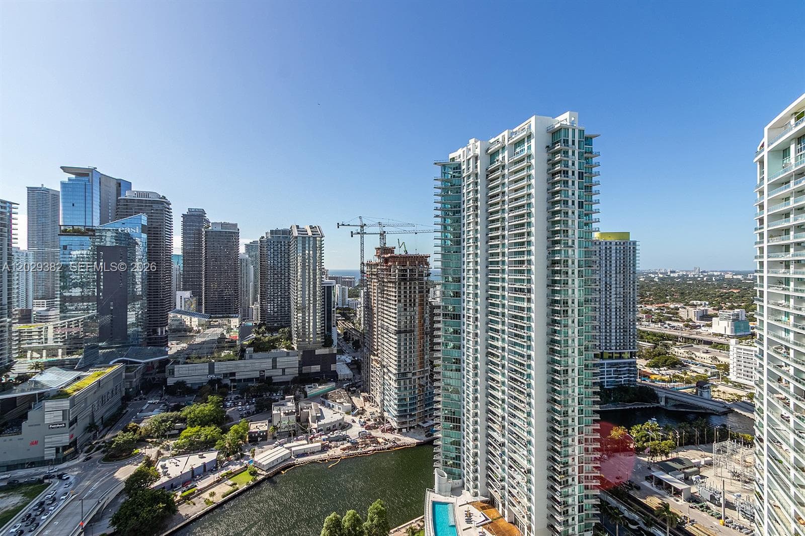 350 S Miami Ave # 3914, Miami FL 33130 — 3