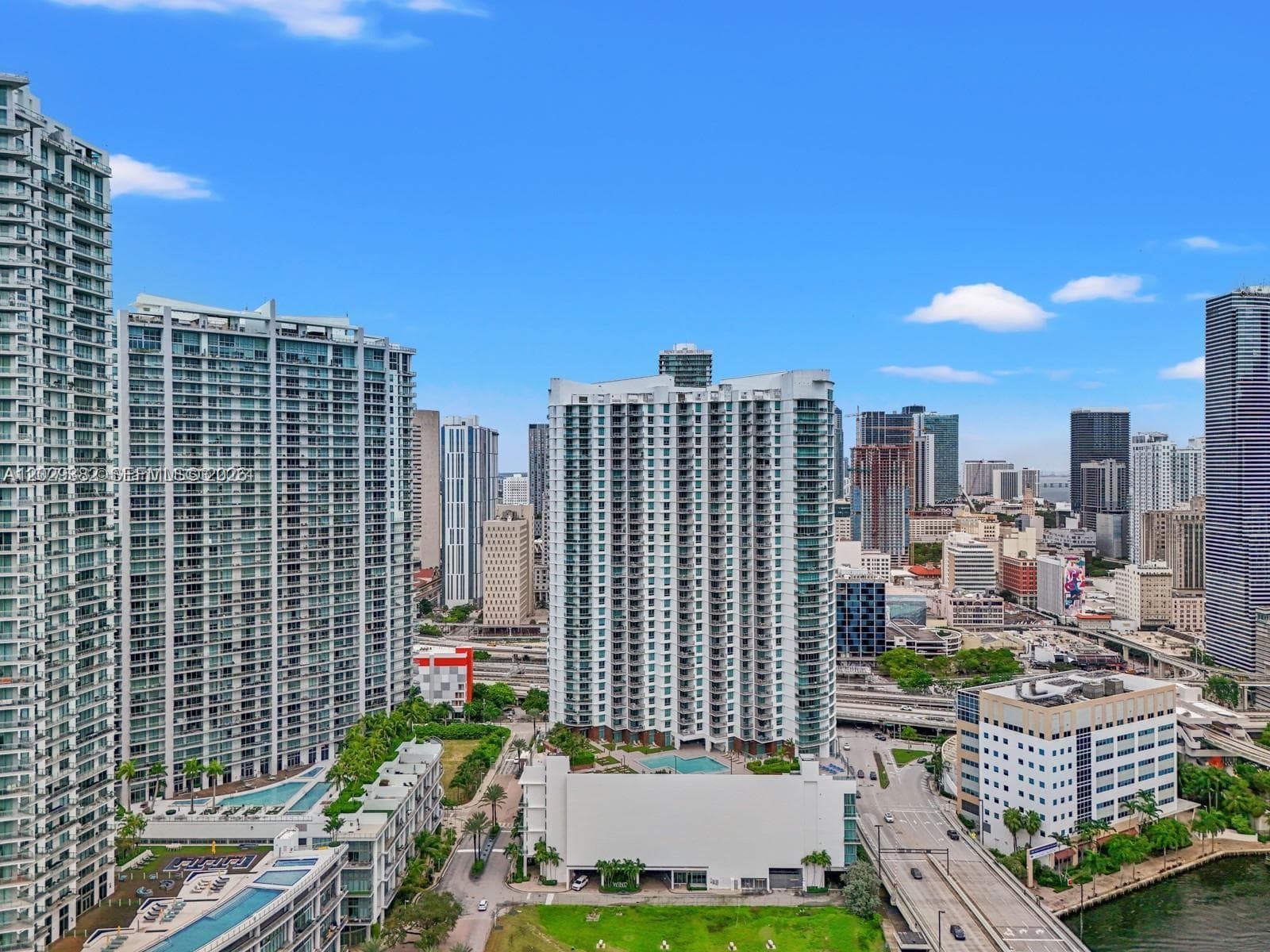 350 S Miami Ave # 3914, Miami FL 33130 — 34