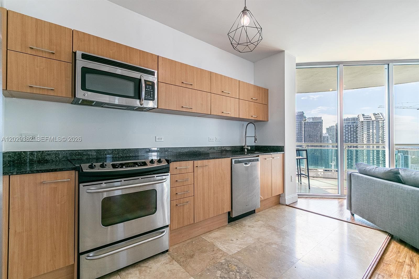 350 S Miami Ave # 3914, Miami FL 33130 — 8