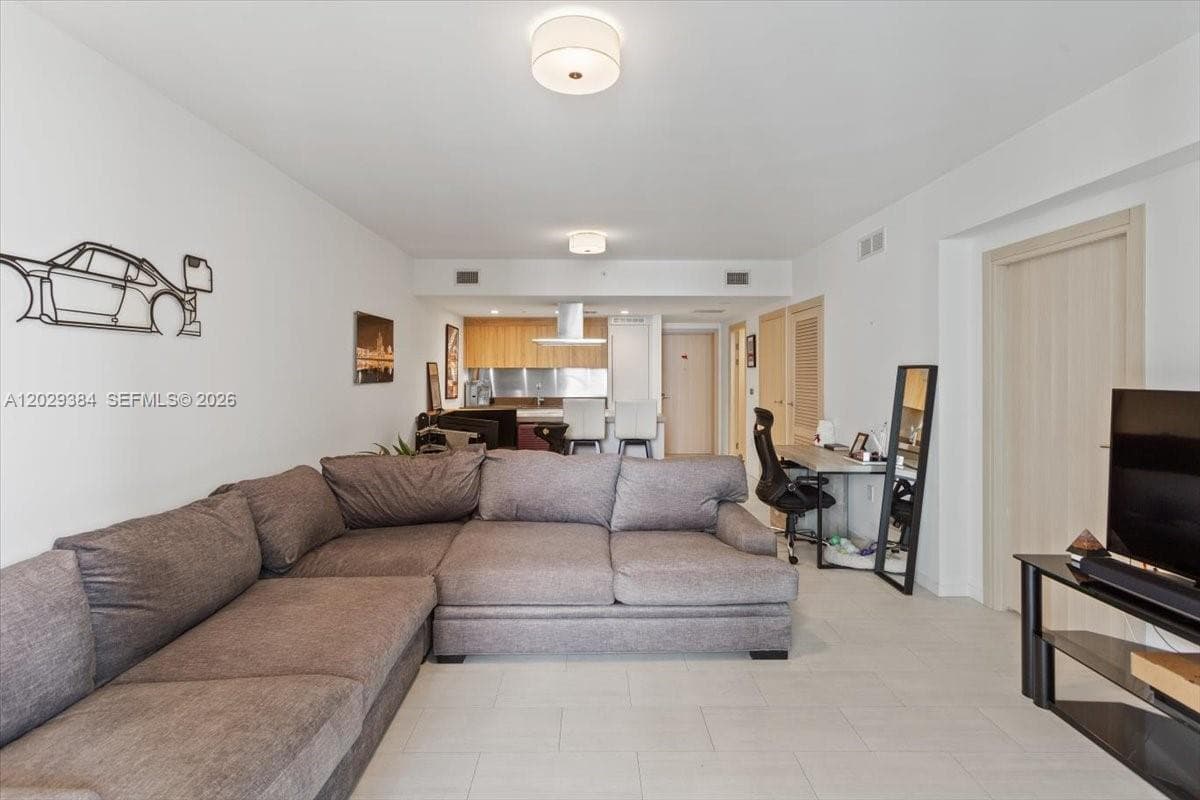 1000 Brickell Plz # 3303, Miami FL 33131 — 6