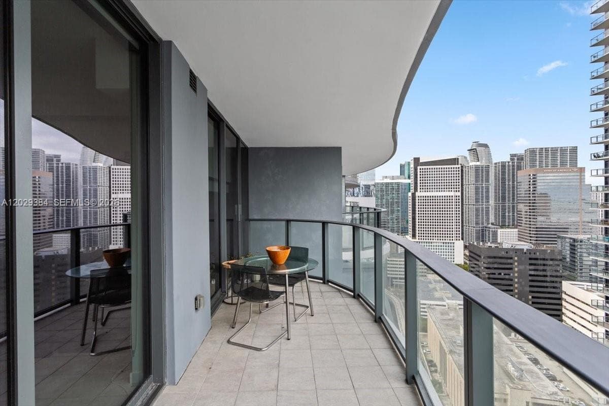 1000 Brickell Plz # 3303, Miami FL 33131 — 16