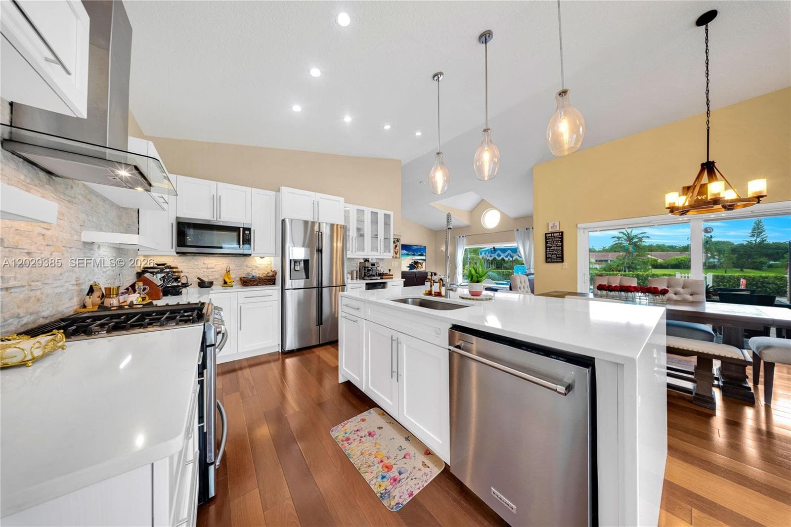 19641 NW 88th Ave, Hialeah FL 33018 — 25