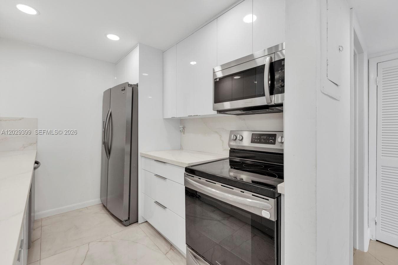 16518 NE 26th Ave # 202, North Miami Beach FL 33160 — 6