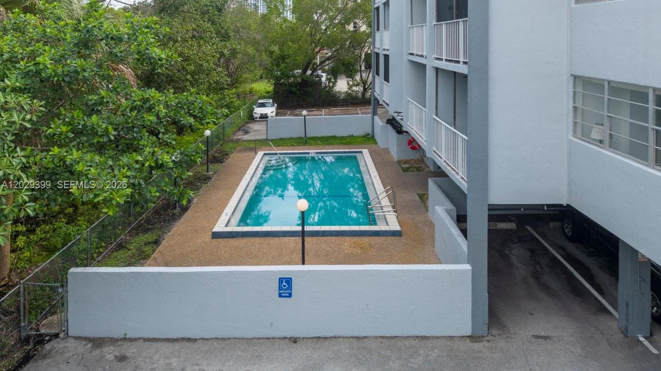 16518 NE 26th Ave # 202, North Miami Beach FL 33160 — 35