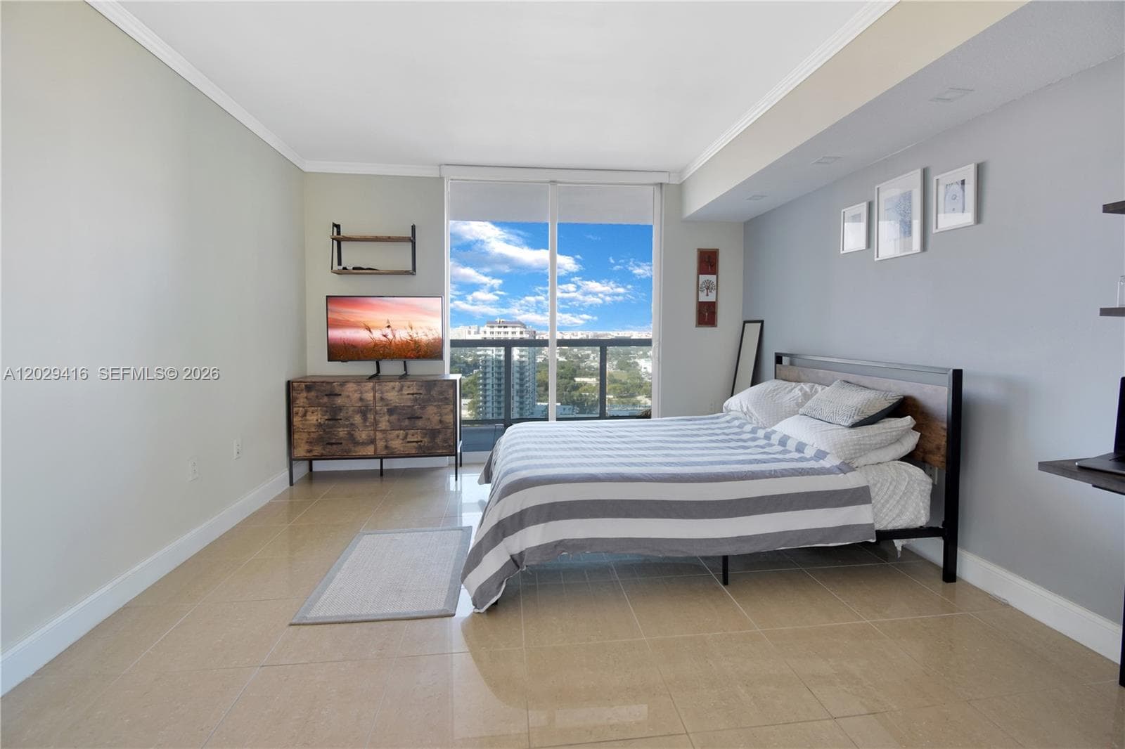 1800 N Bayshore Dr # 2308, Miami FL 33132 — 5