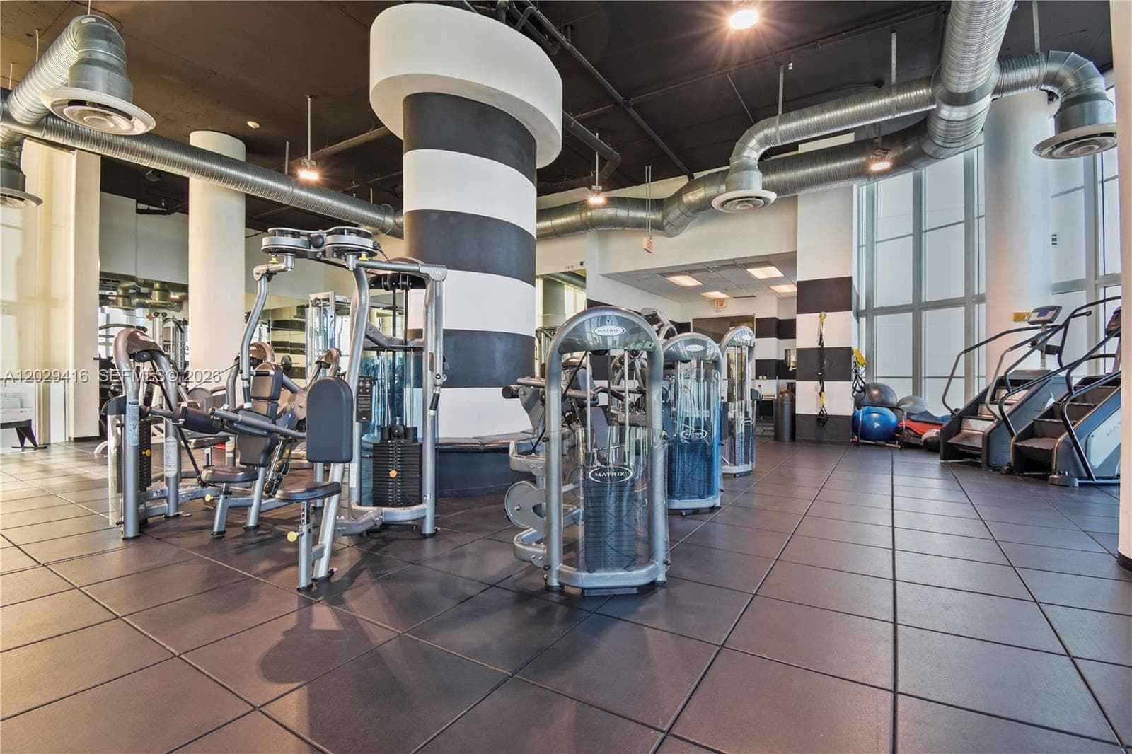 1800 N Bayshore Dr # 2308, Miami FL 33132 — 24
