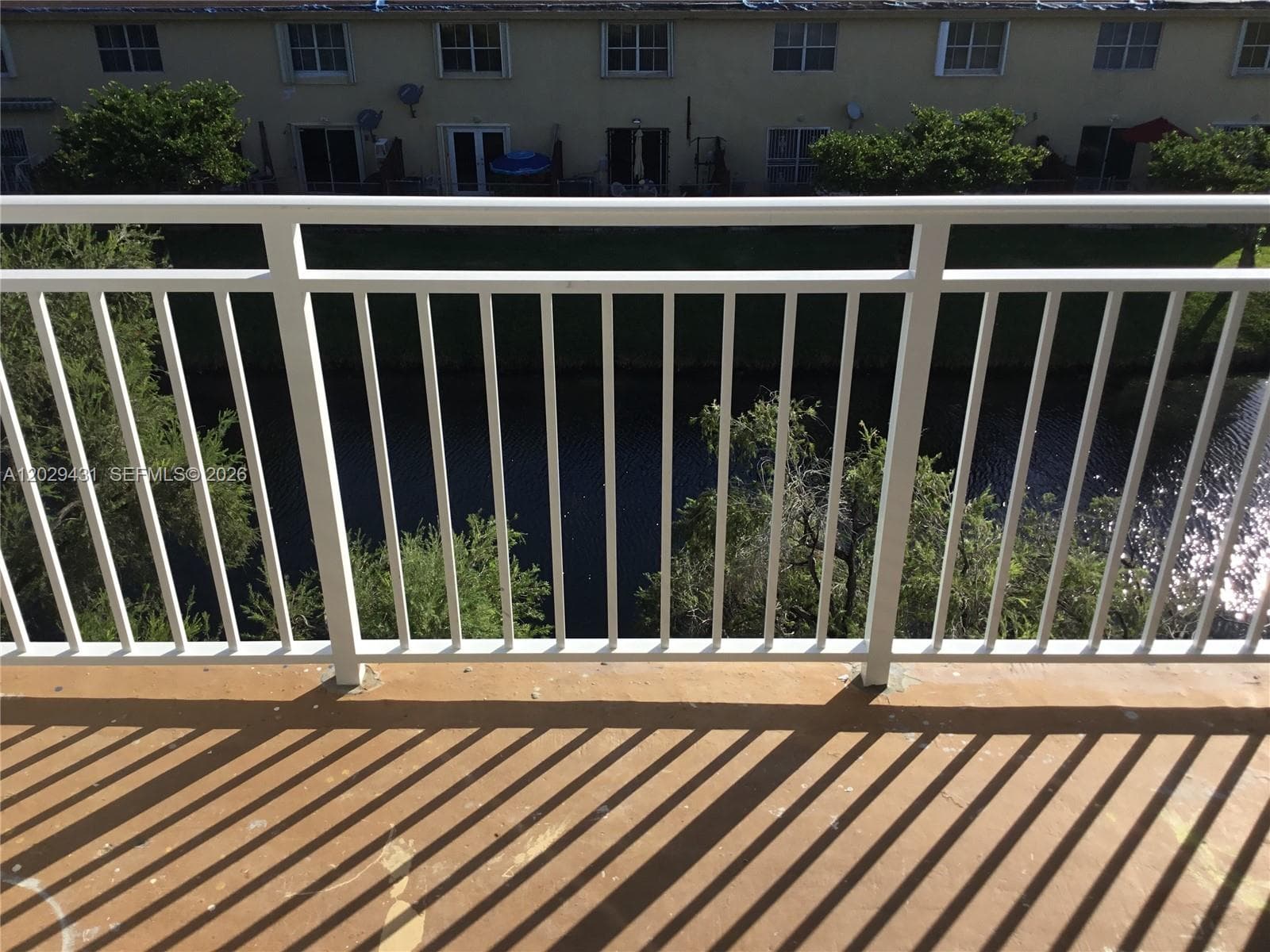 9375 Fontainebleau Blvd # L422, Miami FL 33172 — 5
