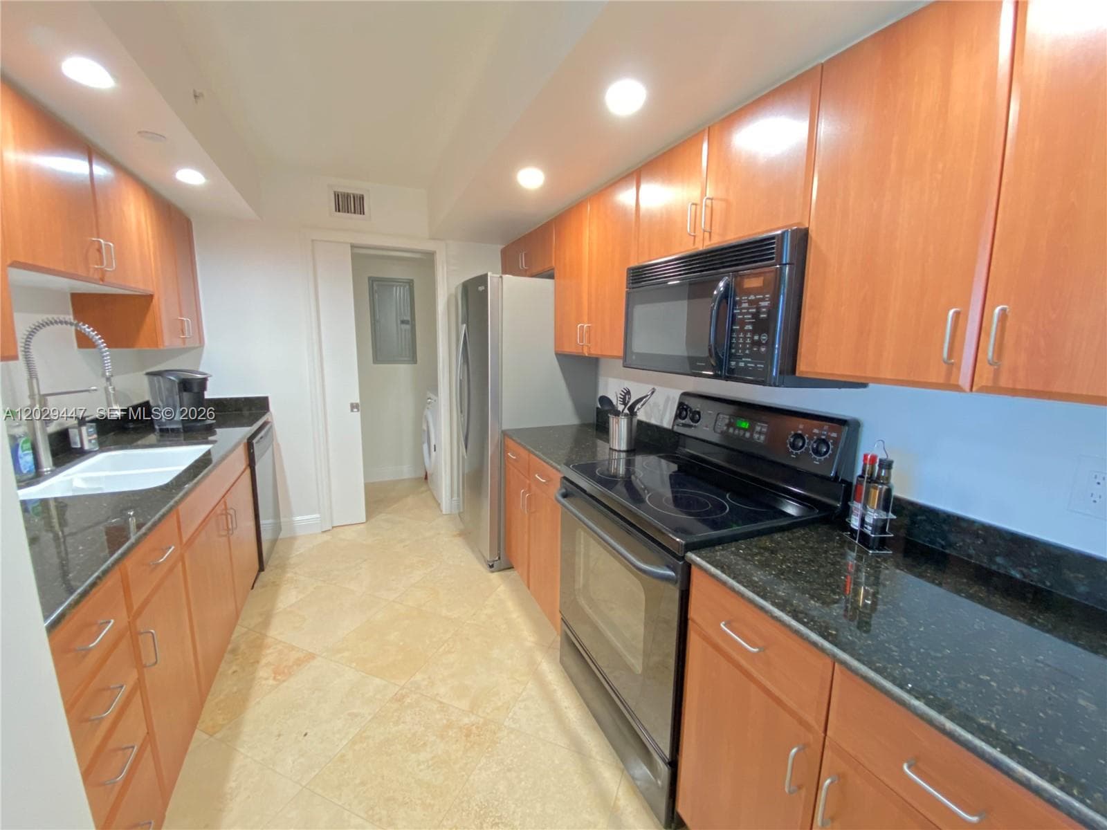 6917 Collins Ave # 1422, Miami Beach FL 33141 — 4