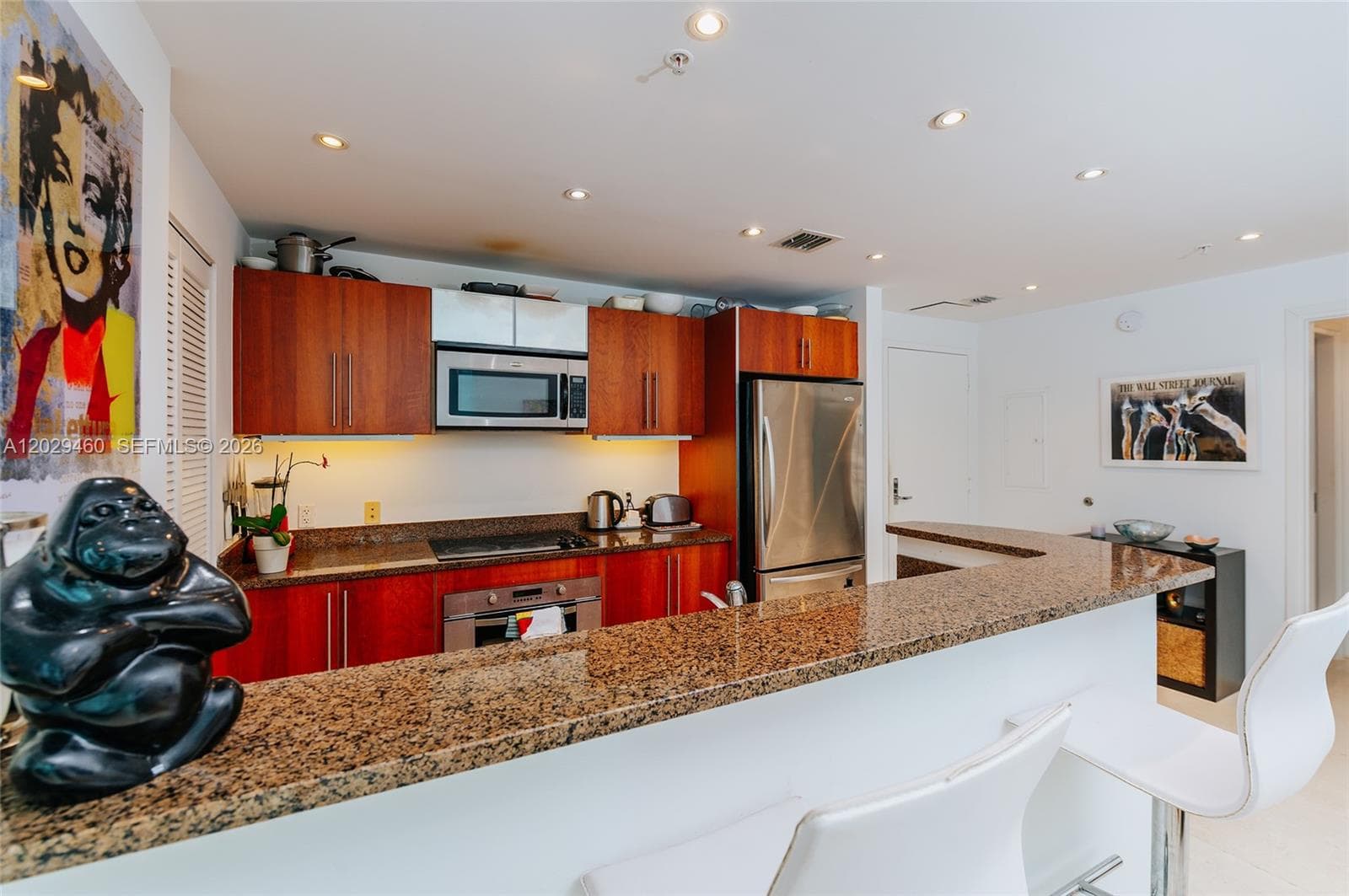 300 S Biscayne Blvd # 3702, Miami FL 33131 — 6