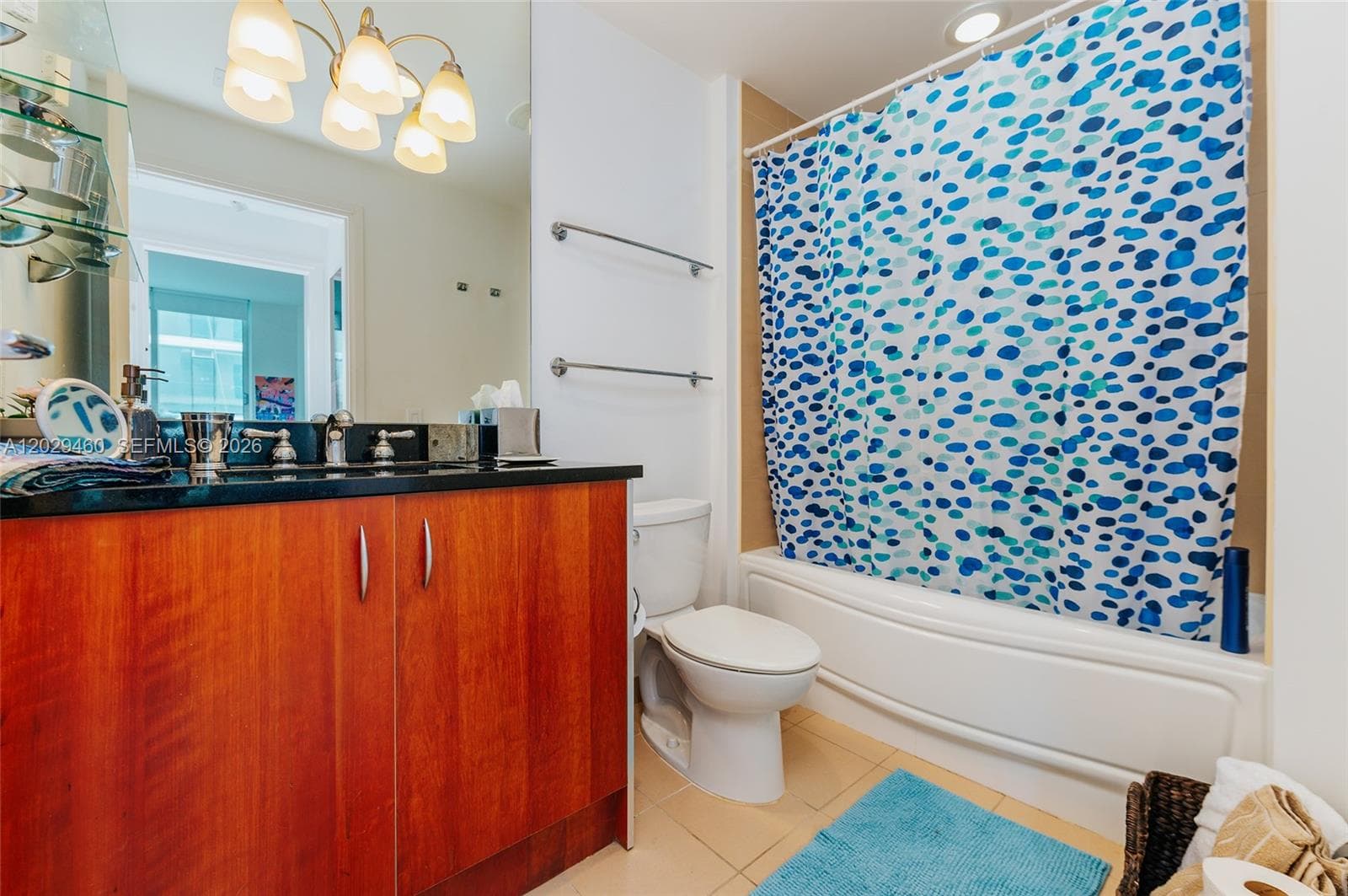 300 S Biscayne Blvd # 3702, Miami FL 33131 — 12