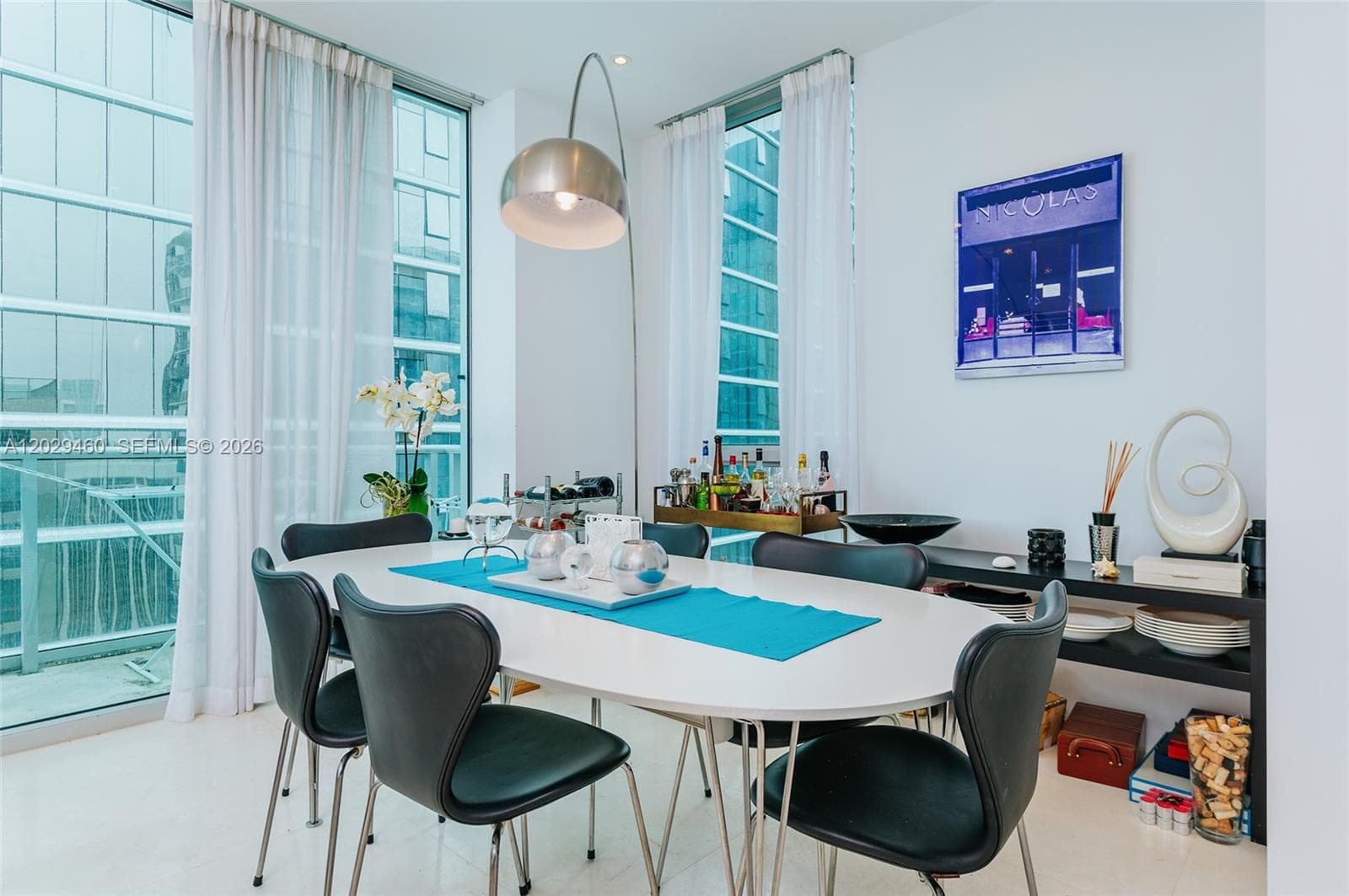 300 S Biscayne Blvd # 3702, Miami FL 33131 — 8
