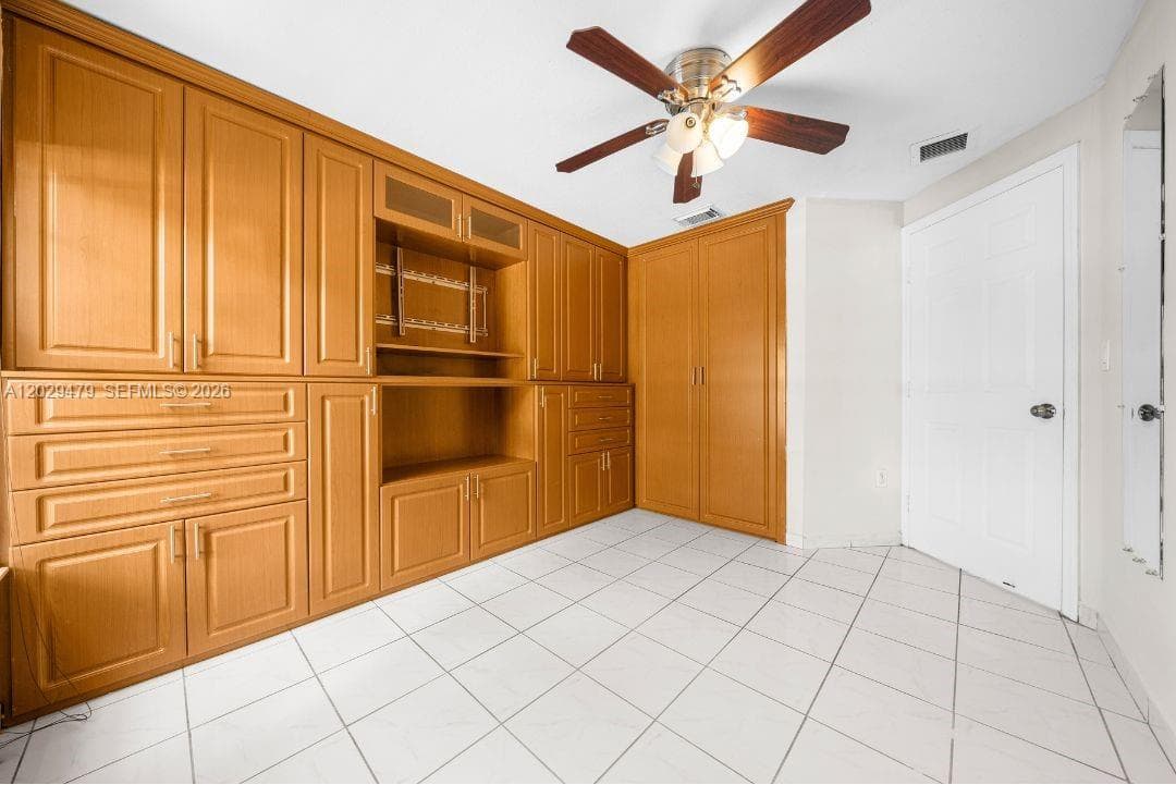 9 E 4th St # 101, Hialeah FL 33010 — 20
