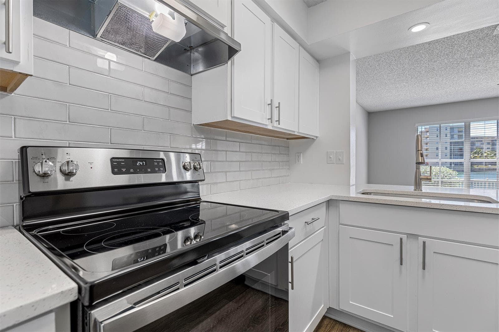 17900 NE 31st Court # 3201, Aventura FL 33160 — 14