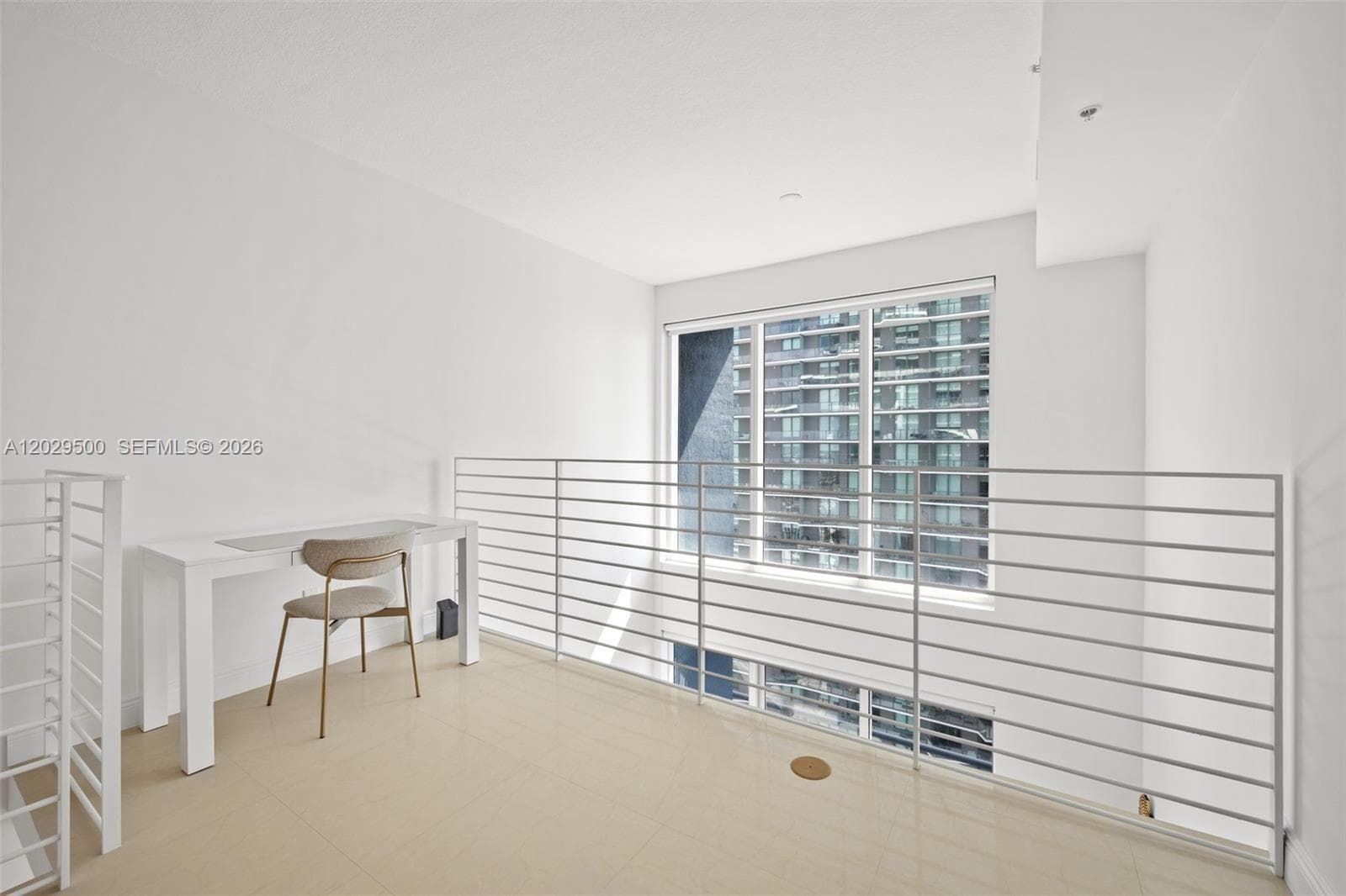 60 SW 13th St # 3414, Miami FL 33130 — 13