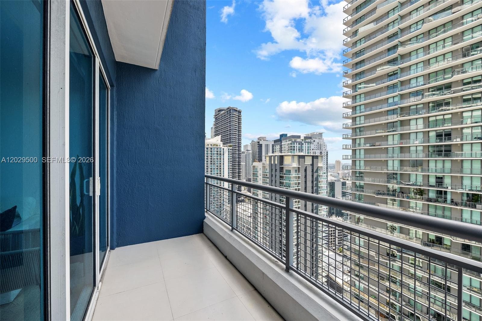 60 SW 13th St # 3414, Miami FL 33130 — 19