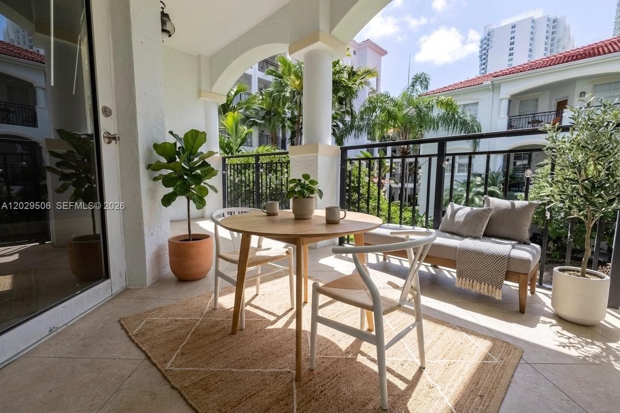 3255 NE 184th St # 12215, Aventura FL 33160 — 13